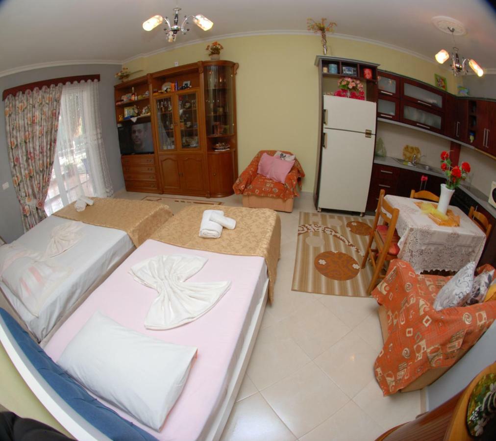 Eduart Apartments Саранде Екстериор снимка